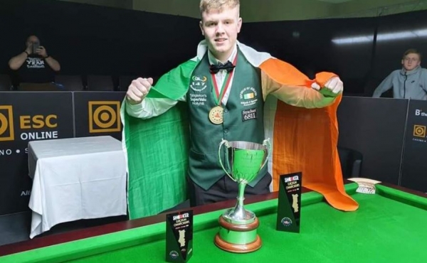 Aaron Hill (Irland) verteidigt seinen Titel bei der EM Snooker U18